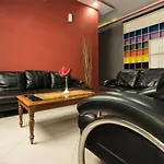 Oyo 342 De\'Kayakini Hotel
