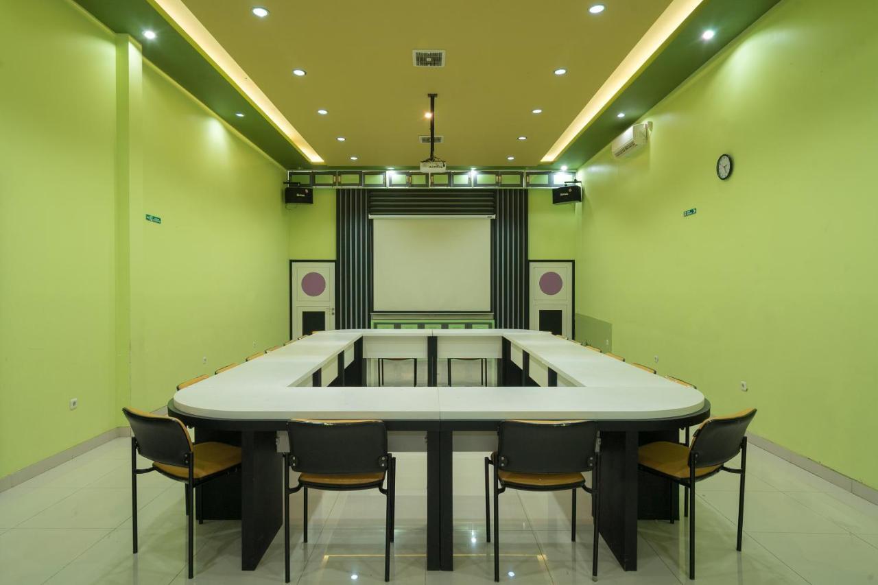 Oyo 342 De'kayakini Hotel Bandung
