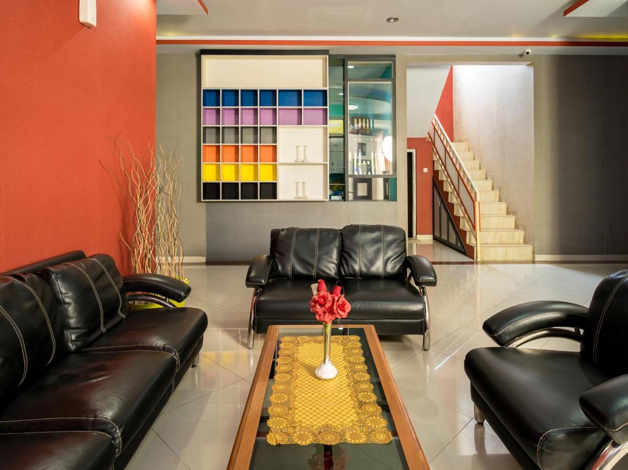 Hotel Oyo 342 De'kayakini Bandung